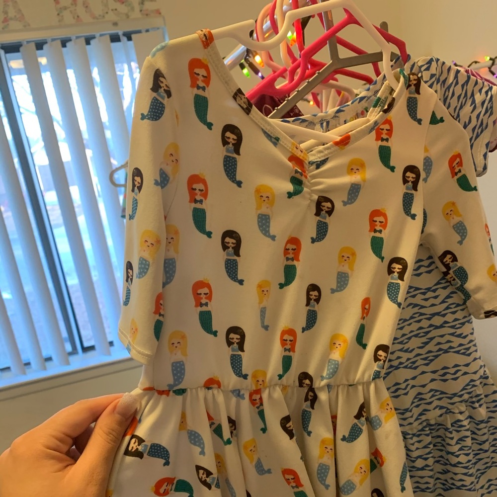 Dot dot smile dress